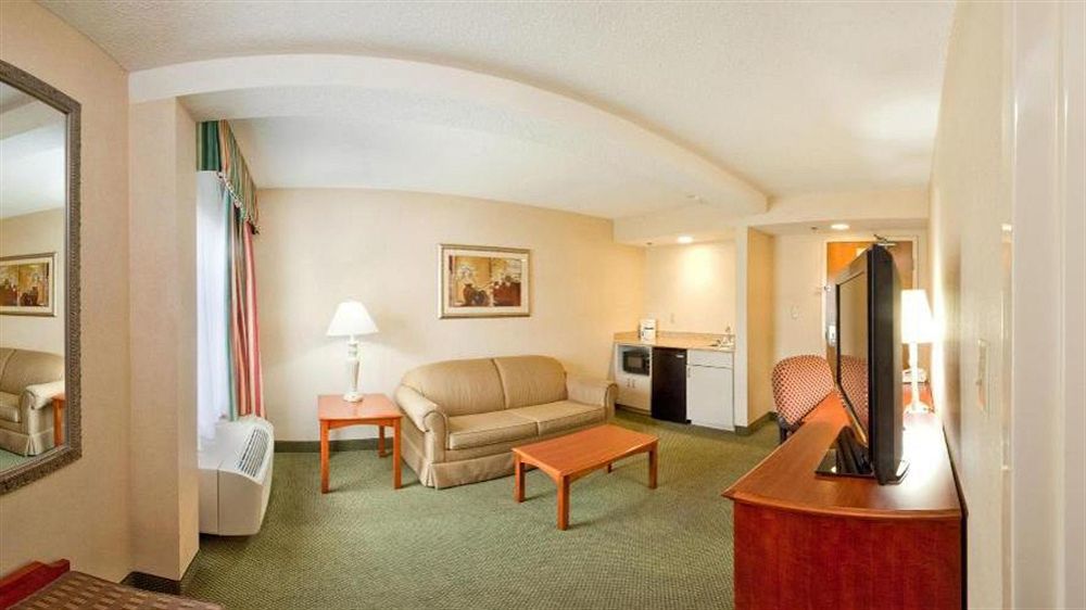 Holiday Inn Express Richmond-Mechanicsville By Ihg Zewnętrze zdjęcie