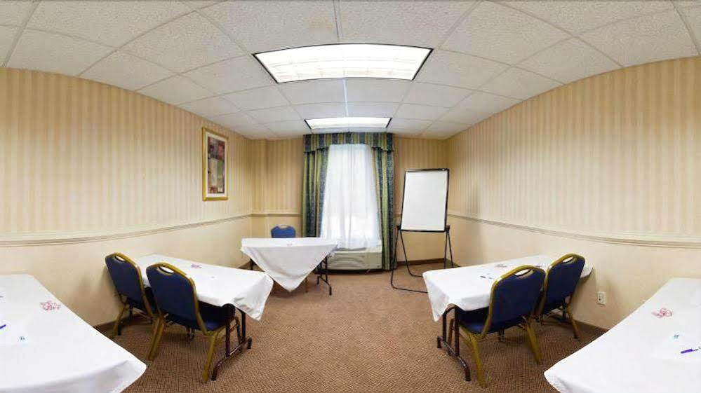 Holiday Inn Express Richmond-Mechanicsville By Ihg Zewnętrze zdjęcie